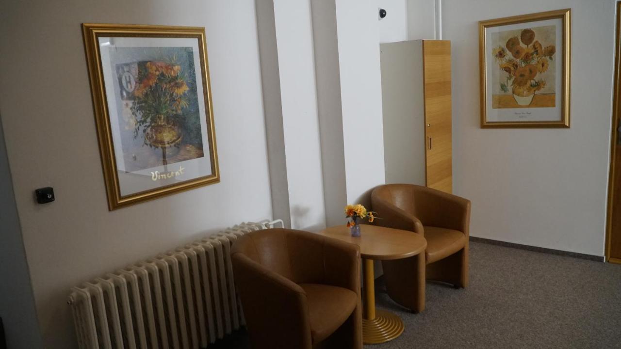 Pension Fox Prague Exterior photo
